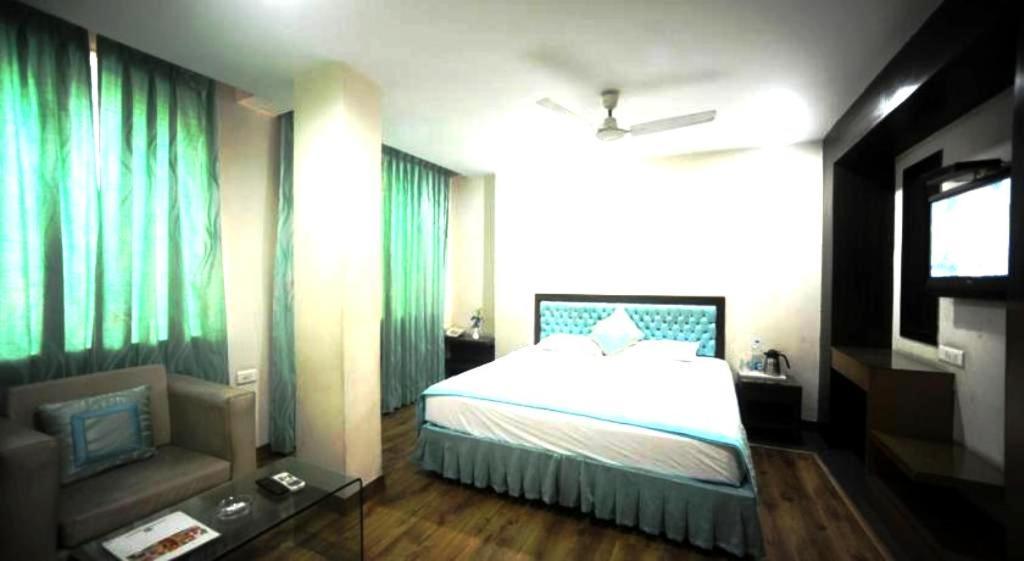 Hotel Lee International Kolkata Ngoại thất bức ảnh