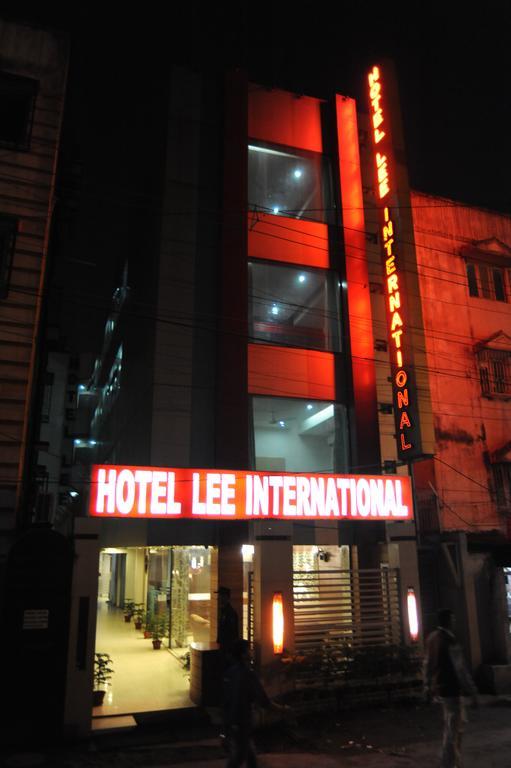 Hotel Lee International Kolkata Ngoại thất bức ảnh