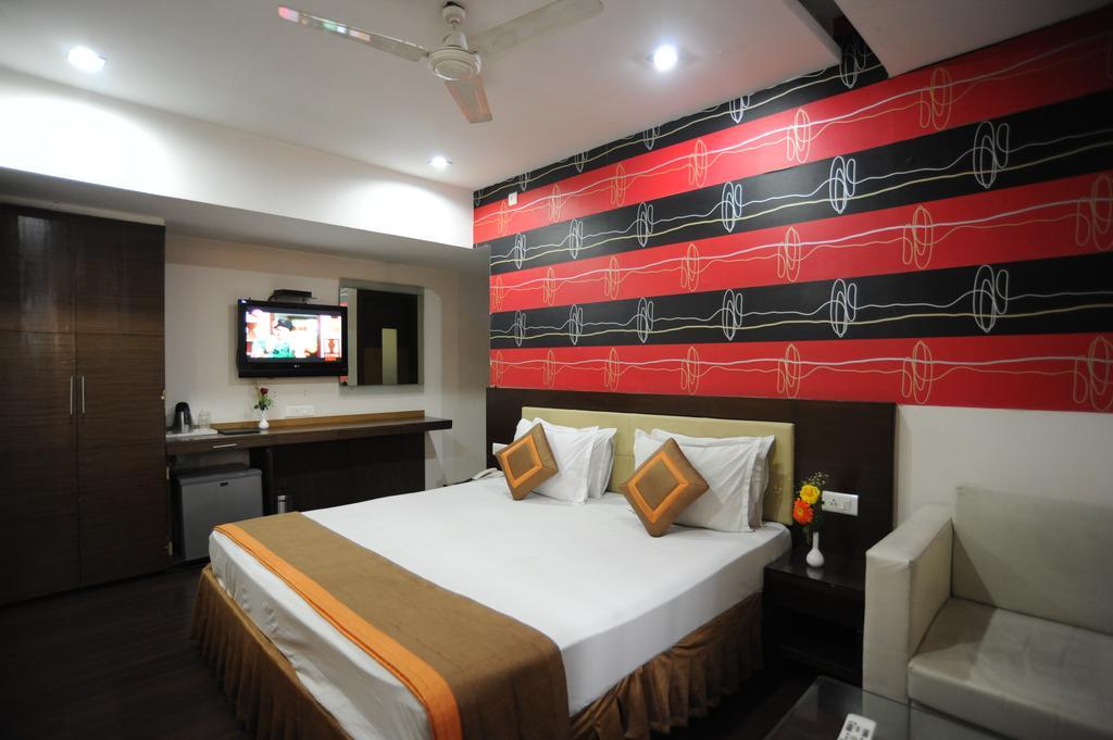 Hotel Lee International Kolkata Ngoại thất bức ảnh