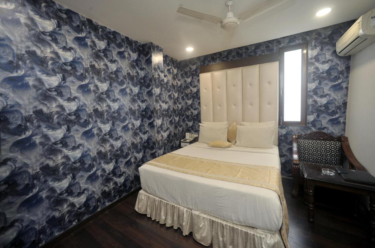 Hotel Lee International Kolkata Ngoại thất bức ảnh